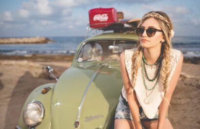 Top 20 Retro Car Tours for Nostalgic Travelers